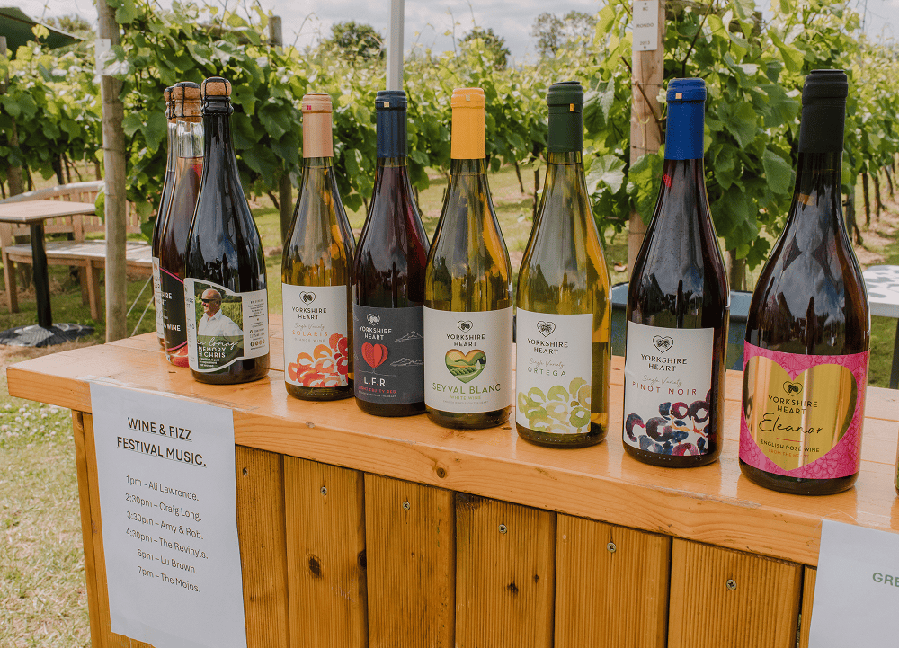 Yorkshire heart Wine at Band at the Yorkshire Wine & Fizz Festival