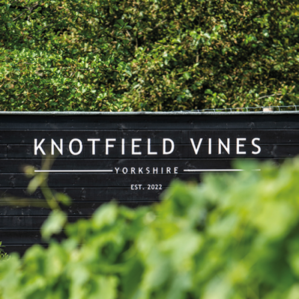 Knotfield Vineyard Logo
